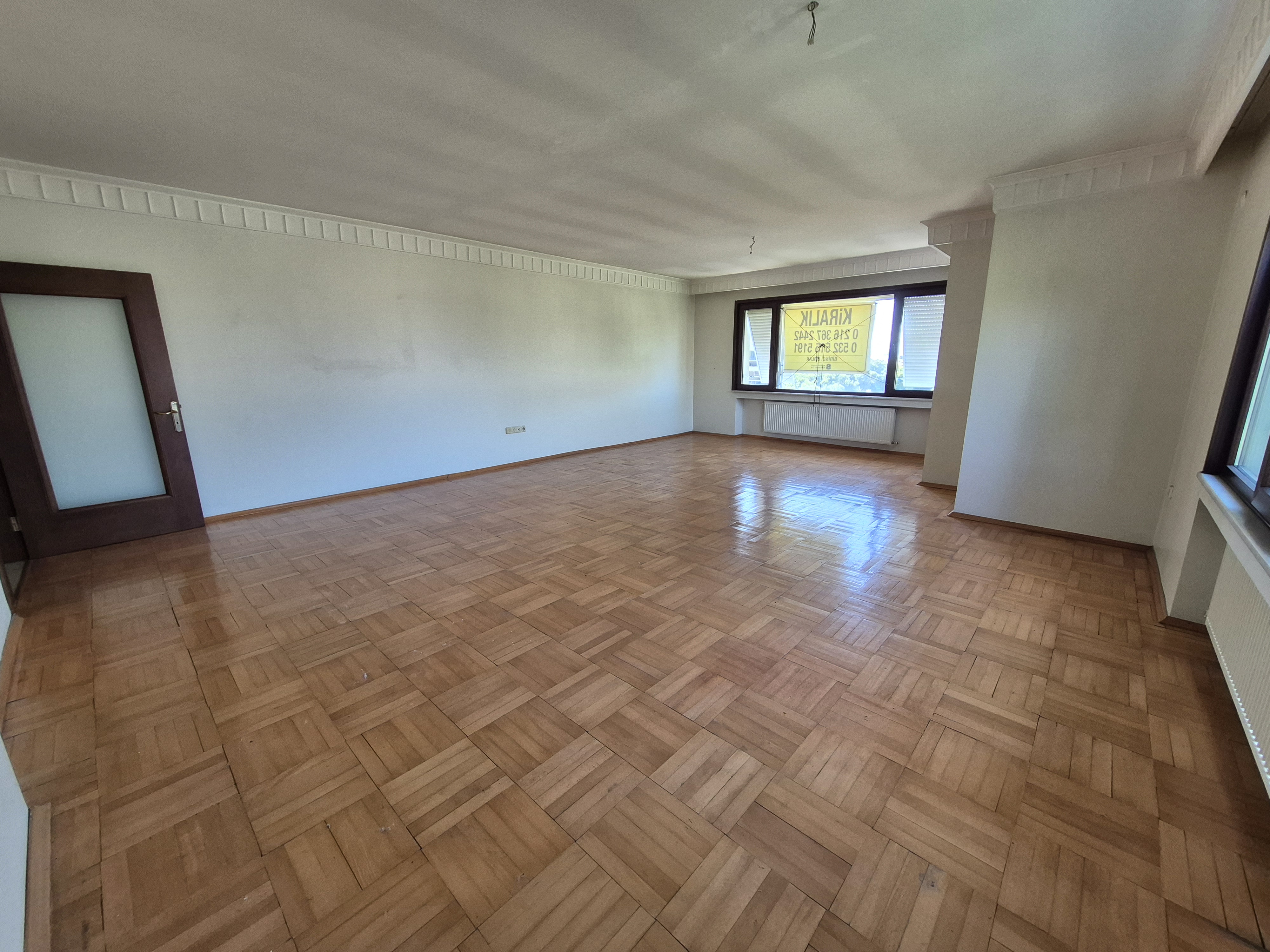 İDEALTEPEDE HARİKA LOKASYONDA 250M2 4+2 GENİŞ DUBLEX
